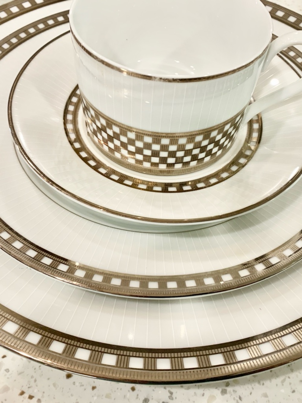 Mikasa White Fine China with Silver Checker & Rim (Set of 8)